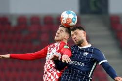 开云体育中国-狼堡客场击败美因茨，保持联赛胜利势头