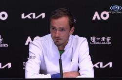 开云APP-世界网球队翻盘英国网球队，梅德韦杰夫送出助攻的简单介绍