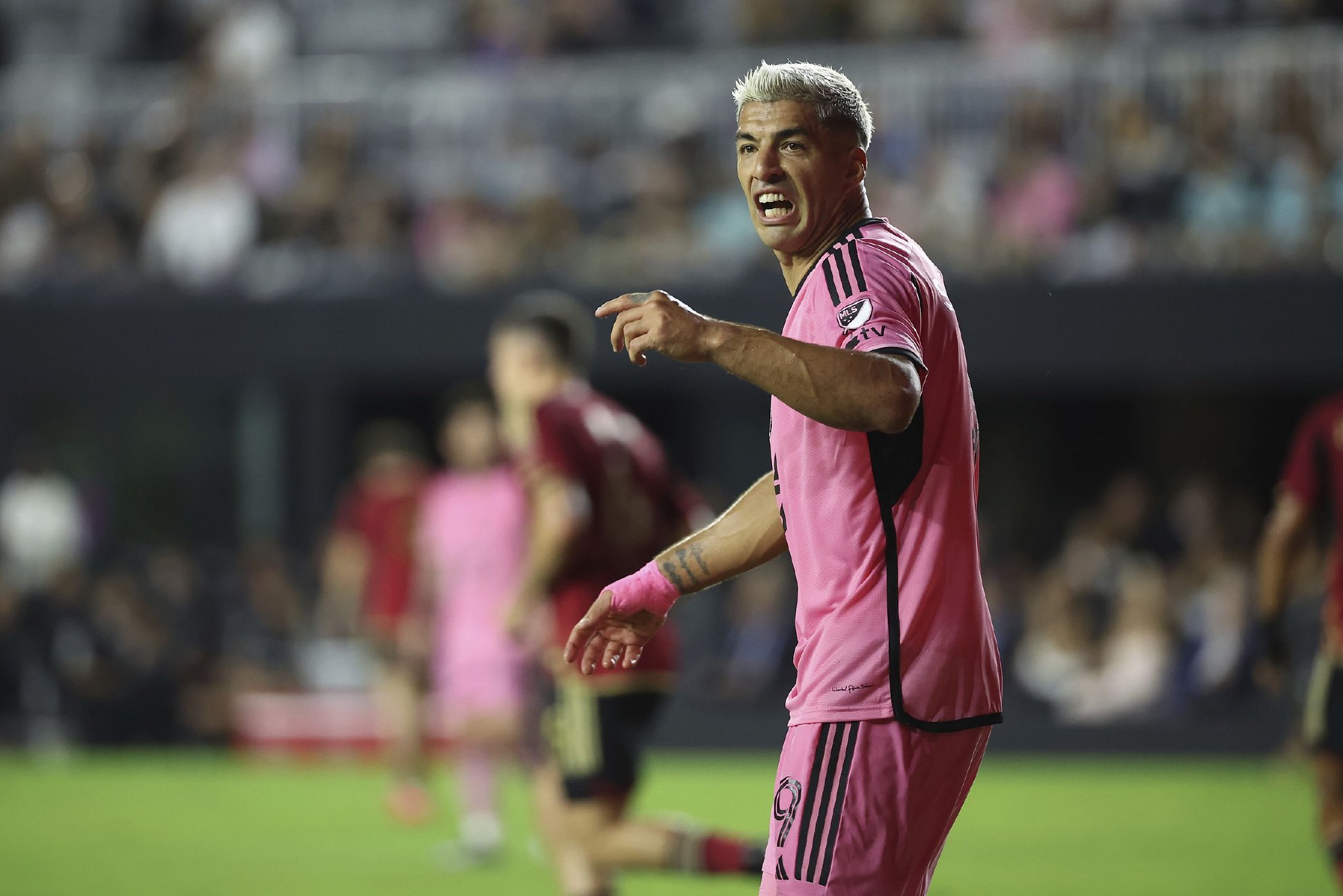 包含完美踢进球!苏亚雷斯再次证明自己的实力的词条 包含完美踢进球!苏亚雷斯再次证明自己的实力的词条