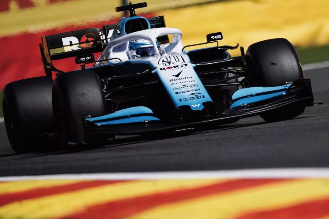 关于威廉姆斯横扫哈斯车队，诺里斯带队取胜的信息